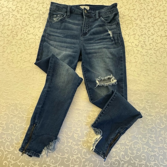 Cello Distressed High Rise Skinny Jeans With Ankle Zippers - Picture 6 of 16